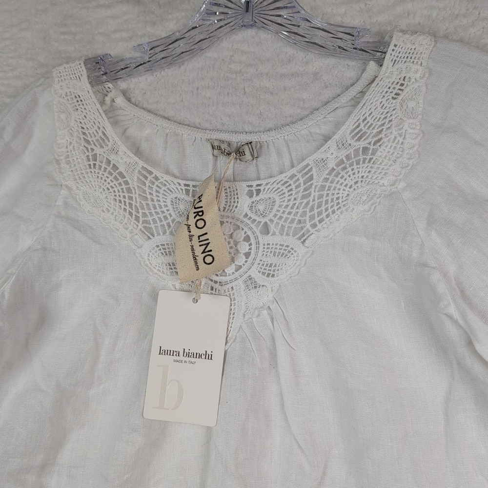 NWT‎ Laura Bianchi Women's White V-Neck Lace Blouse Size Small Long Sleeve